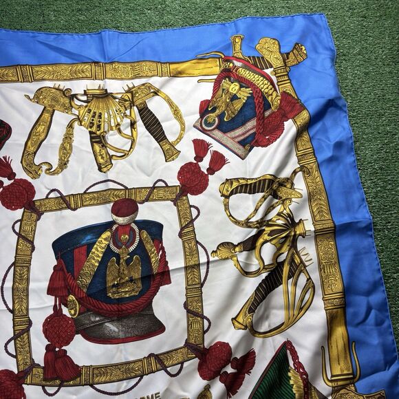 RARE VINTAGE HERMES Silk Scarf "Grand Uniforme" Carre 90 by Joachim Metz Blue - Picture 7 of 10